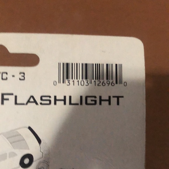 Dale Earnhardt Keychain flashlight - Picture 5 of 6